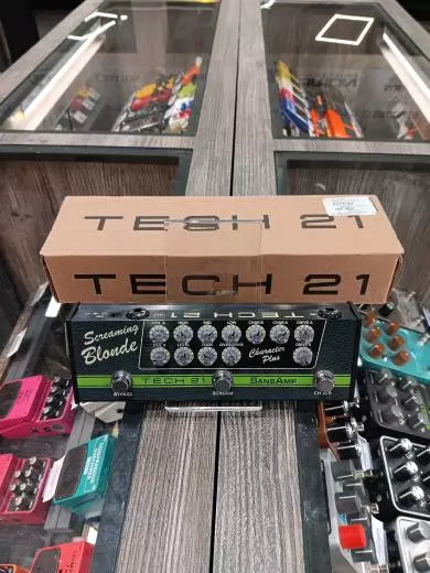 Tech 21 - Character Plus - Screaming Blonde 2