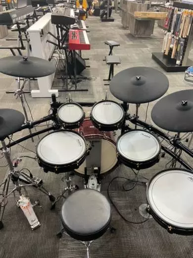 Alesis - STRATA PRIME 2