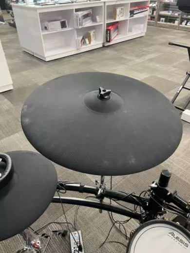 Alesis - STRATA PRIME 2