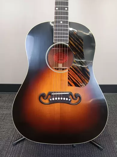 Gibson - 1939 J-55 - Faded Vintage Sunburst 2