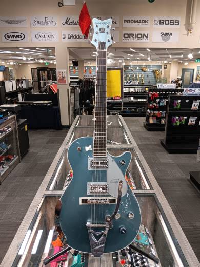 Store Special Product - Gretsch Guitars - G6134T-140 LTD 140th Double Platinum Penguin, Ebony Fingerboard - Two-Tone Stone Platinum/Pure Platinum