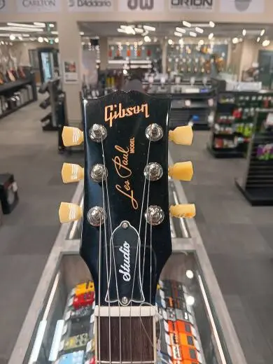 Gibson - Les Paul Studio Electric Guitar with Softshell Case - Heritage Cherry Sunburs 2