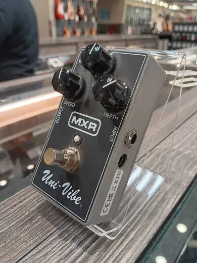 MXR - M68 Uni-vibe 2