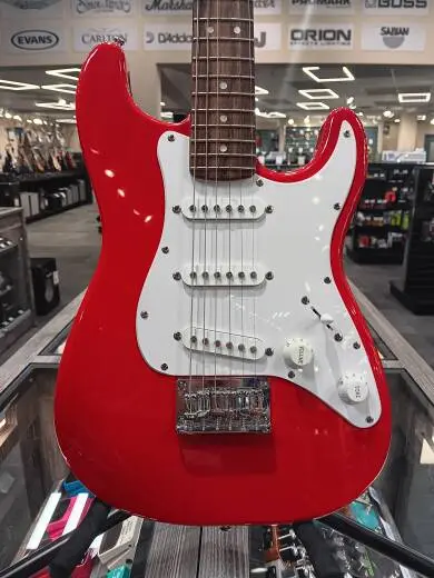 Squier - Mini Strat Electric Guitar w/Laurel Fingerboard - Dakota Red 2