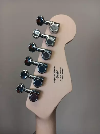 Squier - Mini Strat Left Handed - Black 2