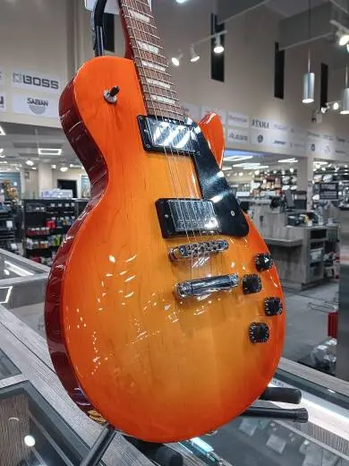 Gibson - Les Paul Studio - Tangerine Burst 2
