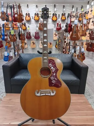 Epiphone - Inspired by Gibson Masterbilt J-200 - Aged Antique Natural