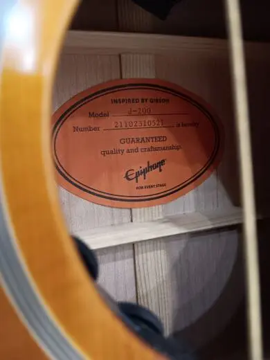 Epiphone - Inspired by Gibson Masterbilt J-200 - Aged Antique Natural 2