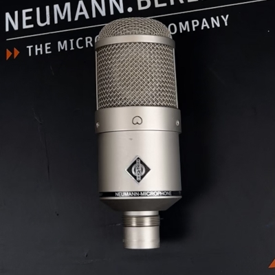 Gear Hunter | Neumann M147