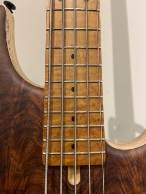 F bass VF5PJ 4