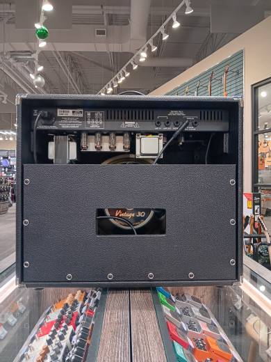 Store Special Product - Traynor - YGL2 Combo Amp