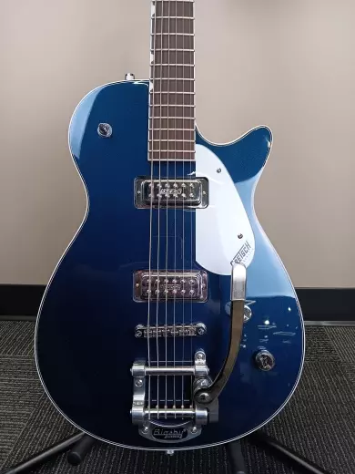 Gretsch G5260T Electromatic Jet Baritone with Bigsby 2