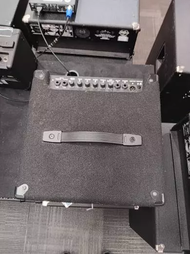 Traynor - SB110 Small Block Bass Amp 2