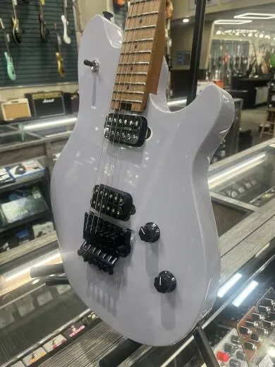 EVH - Wolfgang WG Standard, Baked Maple Fingerboard - Battleship Gray 2