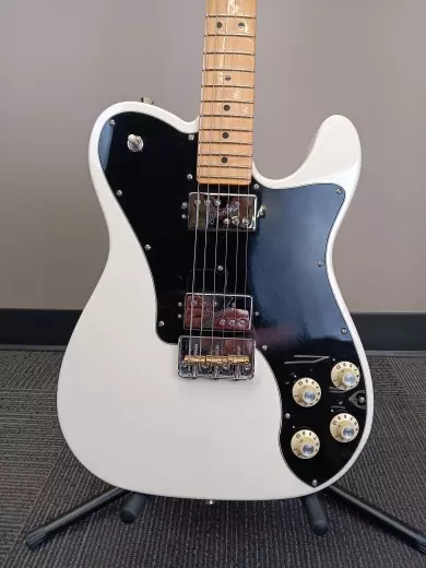 Fender American Professional II Telecaster Deluxe - Olympic White 2