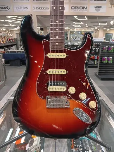 Fender - American Professional II Stratocaster HSS, Rosewood Fingerboard - 3-Colour Sunburst 2