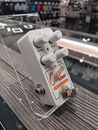 Electro-Harmonix Pico Canyon Echo Digital Delay Pedal