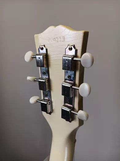 Gibson Custom Shop - Murphy Lab Ultra Lite Aged '63 SG Special - Classic White 2