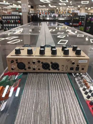 BOSS - VE-8 2