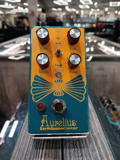 Gear Hunter | EarthQuaker Devices - Aurelius V1 Chorus