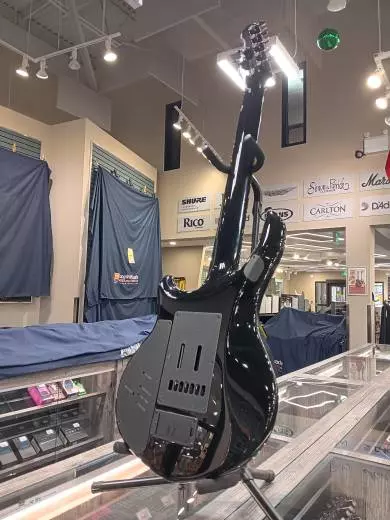 Ernie Ball Music Man - Majesty 7 - Emerald Sky 2