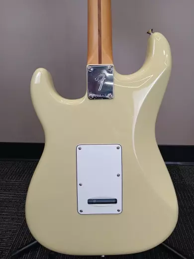 Fender - Player II Stratocaster - Hialeah Yellow 2
