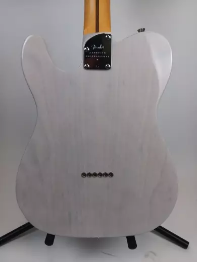 Fender - Limited Edition American Professional II Telecaster Thinline - White Blonde 6