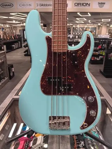 Fender - American Vintage II 1960 Precision Bass, Rosewood Fingerboard - Daphne Blue 2