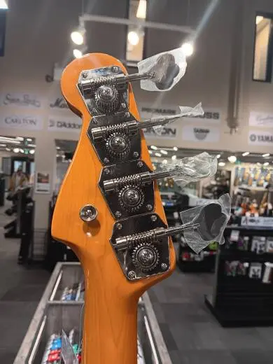 Fender - American Vintage II 1960 Precision Bass, Rosewood Fingerboard - Daphne Blue 2