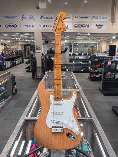 Store Special Product - Fender - Limited Edition Mark Speer Stratocaster, Maple Fingerboard - Natural