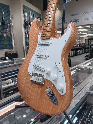 Fender - Limited Edition Mark Speer Stratocaster, Maple Fingerboard - Natural 2