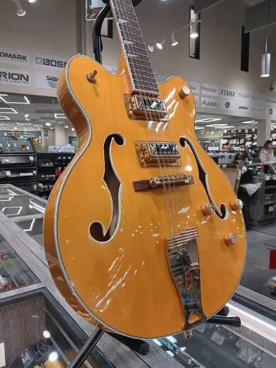 Gretsch Guitars - G5476G-12 Electromatic Classic Hollow Body Double-Cut 12-String with Gold Hardware FSR, Laurel Fingerboard - Amber Stain 2