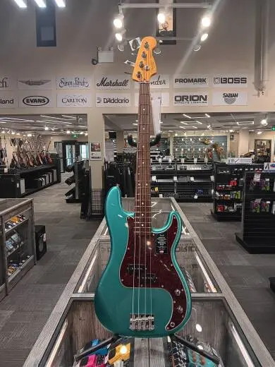 Fender - American Professional Classic Precision Bass, Rosewood Fingerboard - Faded Sherwood Green Metallic