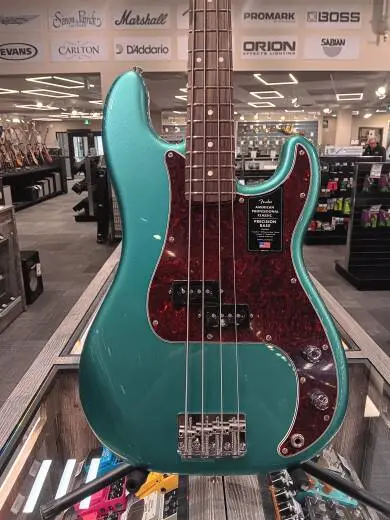 Fender - American Professional Classic Precision Bass, Rosewood Fingerboard - Faded Sherwood Green Metallic 2