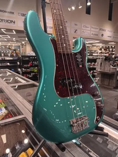 Fender - American Professional Classic Precision Bass, Rosewood Fingerboard - Faded Sherwood Green Metallic 2