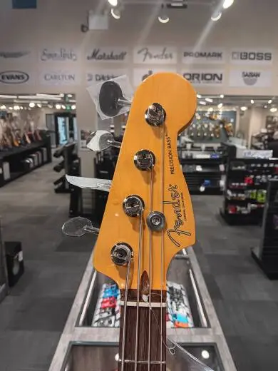 Fender - American Professional Classic Precision Bass, Rosewood Fingerboard - Faded Sherwood Green Metallic 2