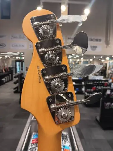 Fender - American Professional Classic Precision Bass, Rosewood Fingerboard - Faded Sherwood Green Metallic 2