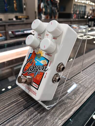 Electro-Harmonix Canyon Delay And Looper Pedal
