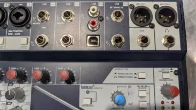 Soundcraft - NOTEPAD-12FX 2