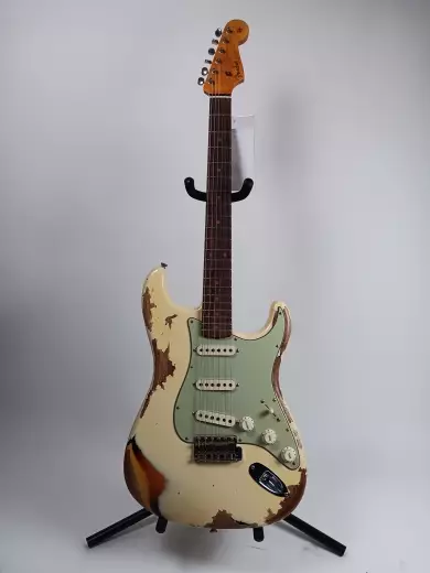 Fender Custom Shop - '61 Stratocaster Heavy Relic, Rosewood Fingerboard - Aged Vintage White over 3-Colour Sunburst