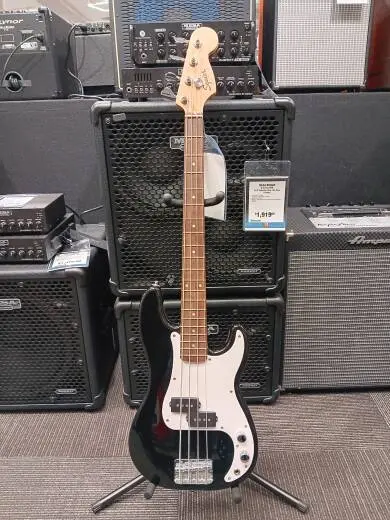 Squier - Mini P Bass, Laurel Fingerboard - Black