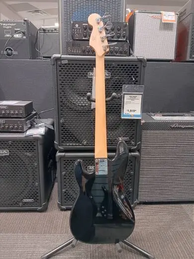 Squier - Mini P Bass, Laurel Fingerboard - Black 2