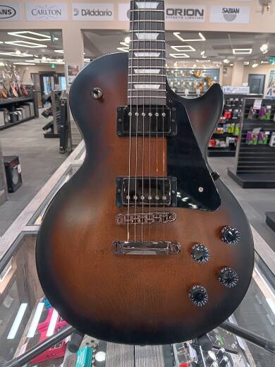 Store Special Product - Gibson - Les Paul Modern Studio Electric Guitar - Smokehouse Satin