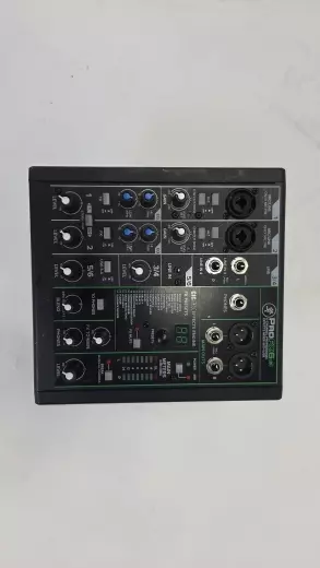 Mackie - PROFX6 V3 4