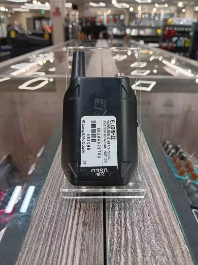 Shure - GLXD16-Z2 Guitar Wireless System 2