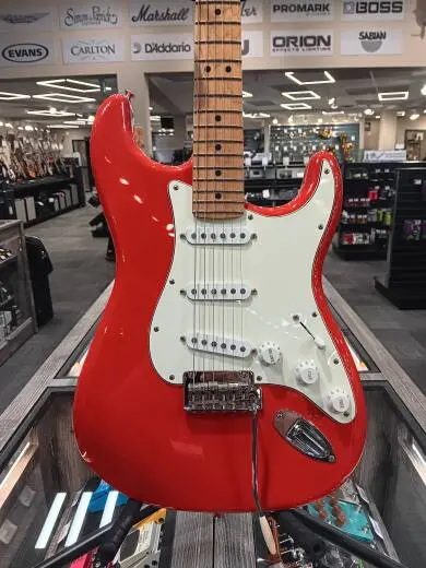 Fender - 014-4502-540 2