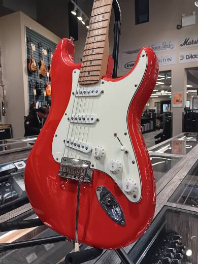 Fender Limited Edition Player Stratocaster, Roasted Maple