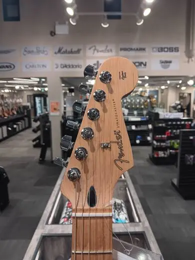 Fender - 014-4502-540 2