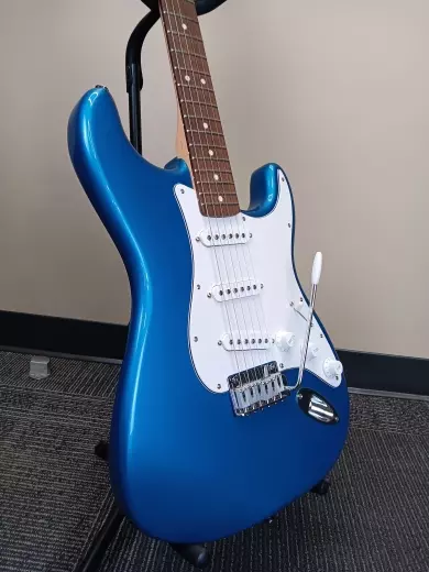 Fender - Standard Stratocaster - Aquamarine Metallic 2