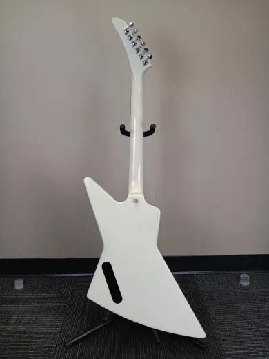 Gibson - 70's Explorer - Classic White 2